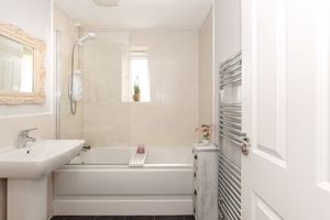 Photo 17- click for photo gallery